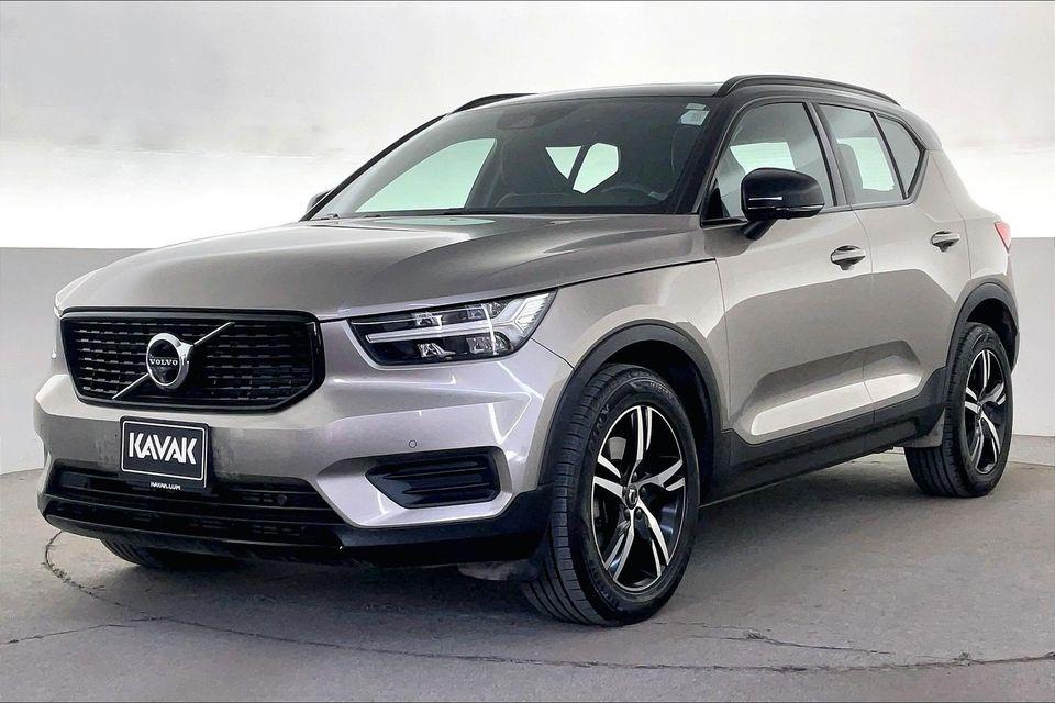 Volvo XC40 T4 R Design 2.0L T4 R Design   Guaranteed Warranty   0 Down Payment