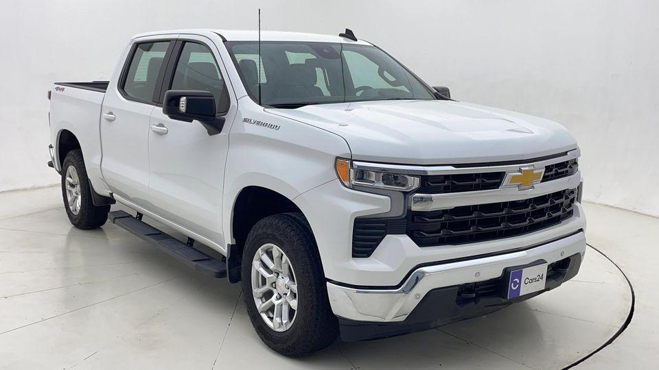 Chevrolet Silverado 5.3 V8 LT 2024 LT AED 2337/Month 20% DP 30 Day Return Warranty