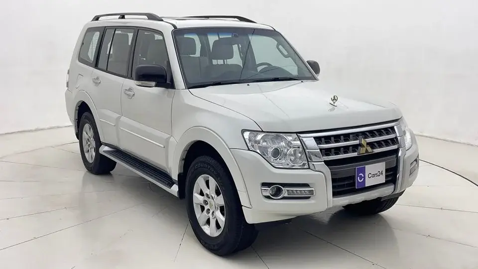 Mitsubishi Pajero 2022 GLS MIDLINE   AED 1050/Month   0 DP   30 Day Return   Warranty   Service History