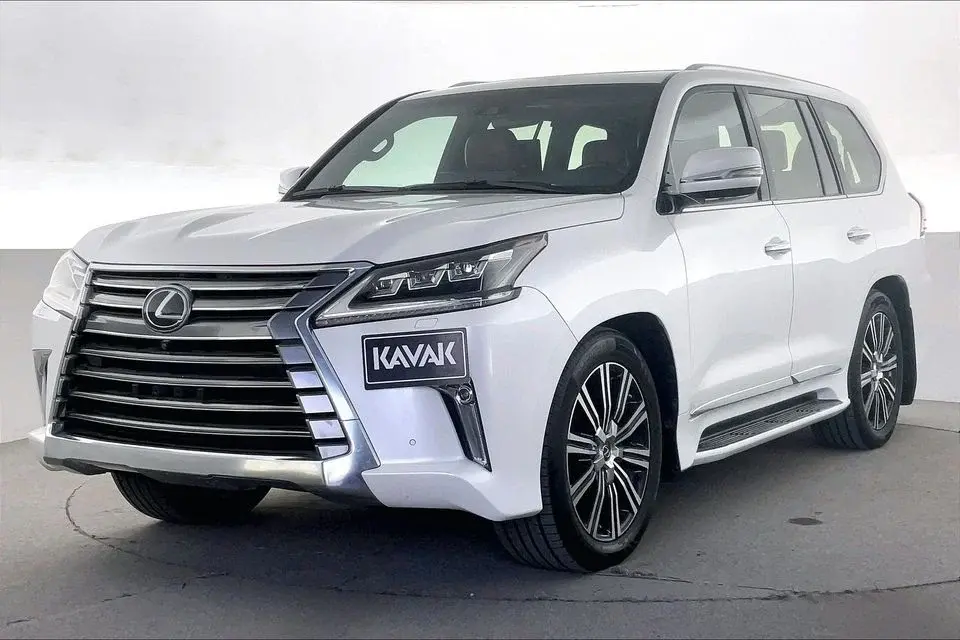 Lexus LX 570 Platinum 5.7L Platinum   Guaranteed Warranty   0 Down Payment