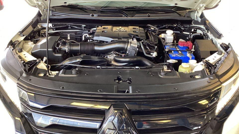 Thumbnail 12