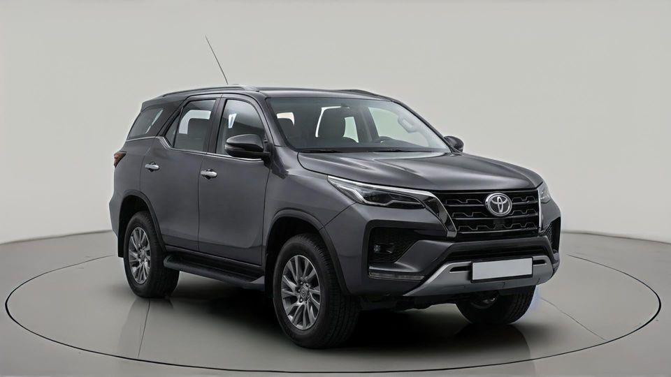 Toyota Fortuner VXR 4.0L (278 HP) 2022 VXR   AED 1611/Month   0 DP   30 Day Return   Warranty   Service History
