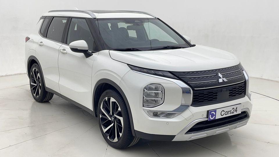 Mitsubishi Outlander HIGHLINE WITH SUNROOF 2.5   Zero Down Payment   Home Test Drive