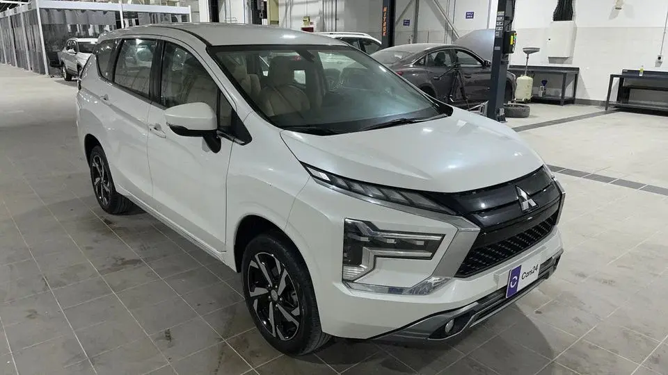 Mitsubishi Xpander Highline 1.5L 2023 HIGHLINE   AED 768/Month   0 DP   30 Day Return   Warranty   Service History