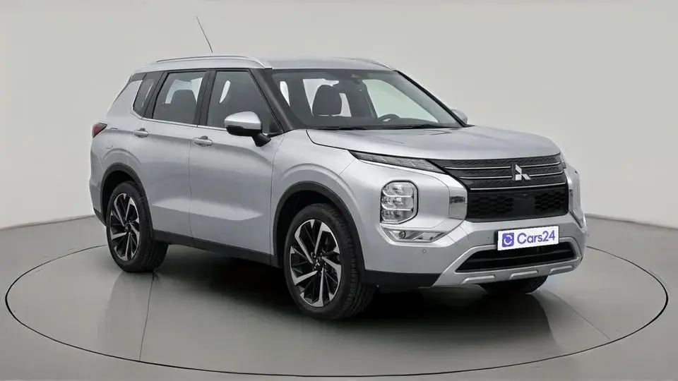 Mitsubishi Outlander 2024 GLX HIGHLINE SYNTHETIC LEATHER 4WD   AED 1348/Month   0 DP   30 Day Return   Warranty