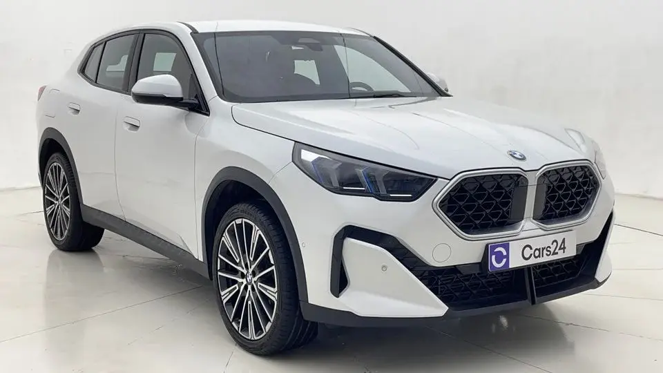 BMW X2 2025 SDRIVE18I   AED 2128/Month   0 DP   30 Day Return   Warranty   Service History