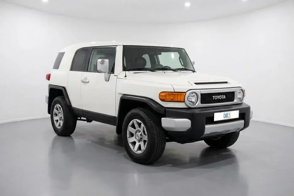 Toyota FJ Cruiser GXR 4.0L A/T 2021 GXR AED 1752/Month 0 DP 30 Day Return Warranty