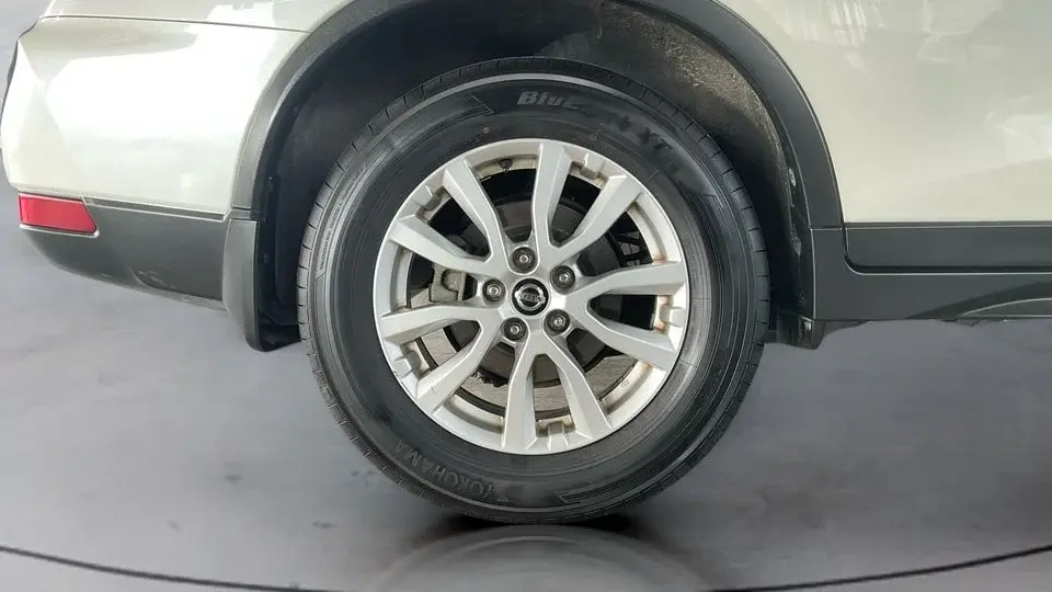 Nissan XTrail S 2.5L (169 HP) FWD (5 Seater) S   Guaranteed Warranty   0 Down Payment