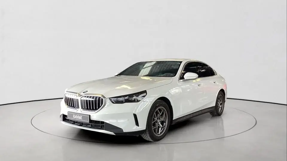 BMW 520i 2.0 520I PURE AUTO   Guaranteed Warranty   0 Down Payment