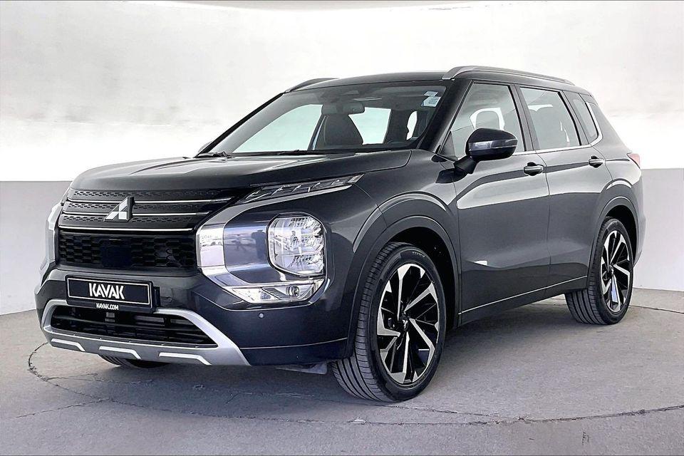 Mitsubishi Outlander Highline + Synthetic leather   Guaranteed Warranty   0 Down Payment