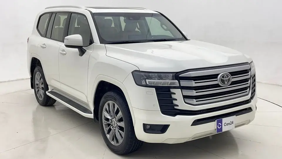 Toyota Land Cruiser GXR 4.0L 2024 GXR   AED 3348/Month   0 DP   30 Day Return   Warranty   Service History