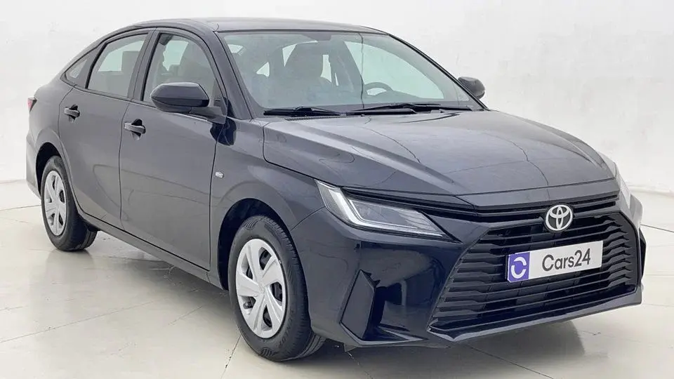 Toyota Yaris Mid 1.3L Sedan 2023 E   AED 655/Month   0 DP   30 Day Return   Warranty   Service History