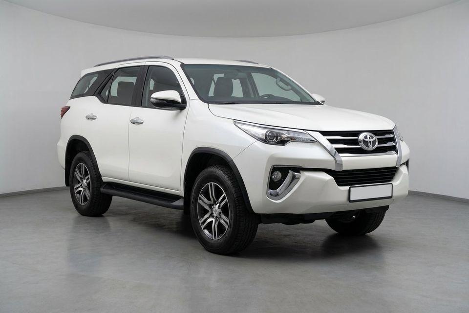 Toyota Fortuner GXR 4.0L (278 HP) 2020 GXR   AED 1248/Month   0 DP   30 Day Return   Warranty   Service History