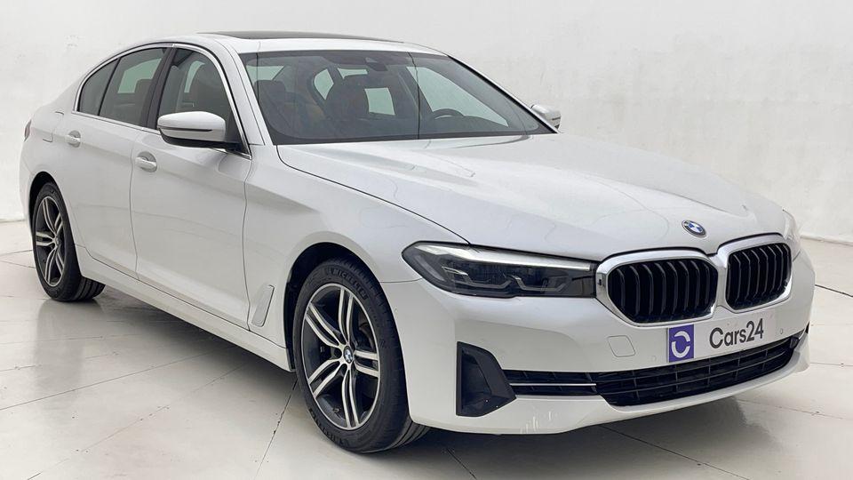 BMW 520i Joy Edition 2.0L 2023 JOY EDITION   AED 1836/Month   0 DP   30 Day Return   Warranty   Service Histo