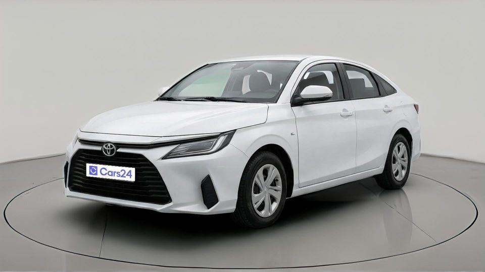 Toyota Yaris Mid 1.3L Sedan 2023 E   AED 629/Month   0 DP   30 Day Return   Warranty