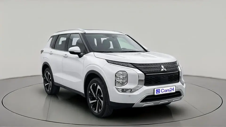 Mitsubishi Outlander 2024 GLX HIGHLINE SYNTHETIC LEATHER 4WD   AED 1332/Month   0 DP   30 Day Return   Warranty