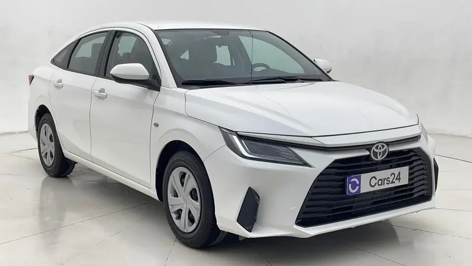 Toyota Yaris Mid 1.3L Sedan 2024 E   AED 707/Month   0 DP   30 Day Return   Warranty