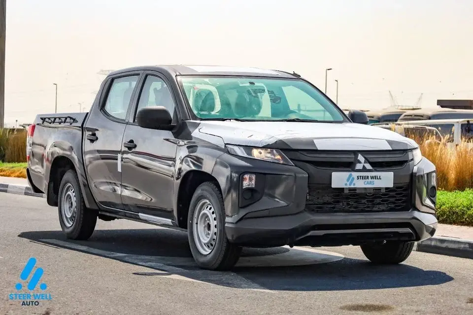 Mitsubishi L200 2.5L DIESEL DCABIN 4x2 GL 5MT 2023