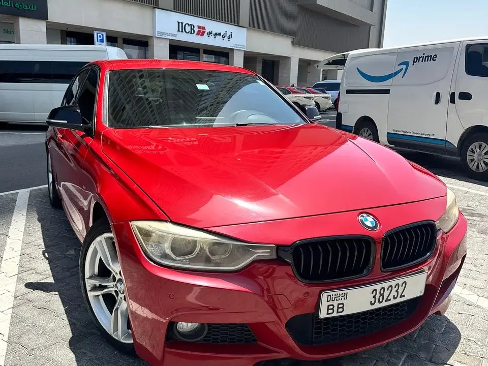 BMW 320i