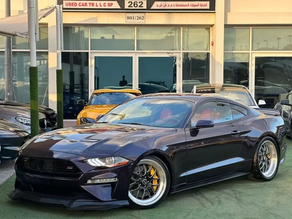 Ford Mustang GT Premium 5.0L V8