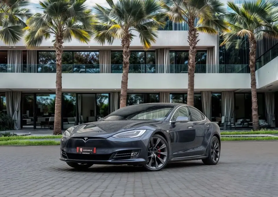 Tesla Model S Model S Performance 2,938 P.M 0% Downpayment Tesla Model S Battery Warranty!