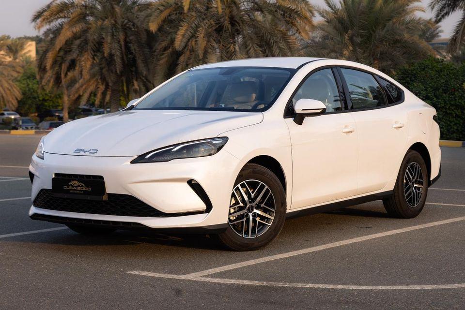 BYD Seal 05 DM-i 5 YEARS WARRANY AND 3 YEARS SERVICE