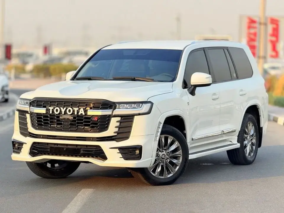 Toyota Land Cruiser 2013 GR upgrade 2025 full loaded GXR 4.0L (271 HP) 4WD V6