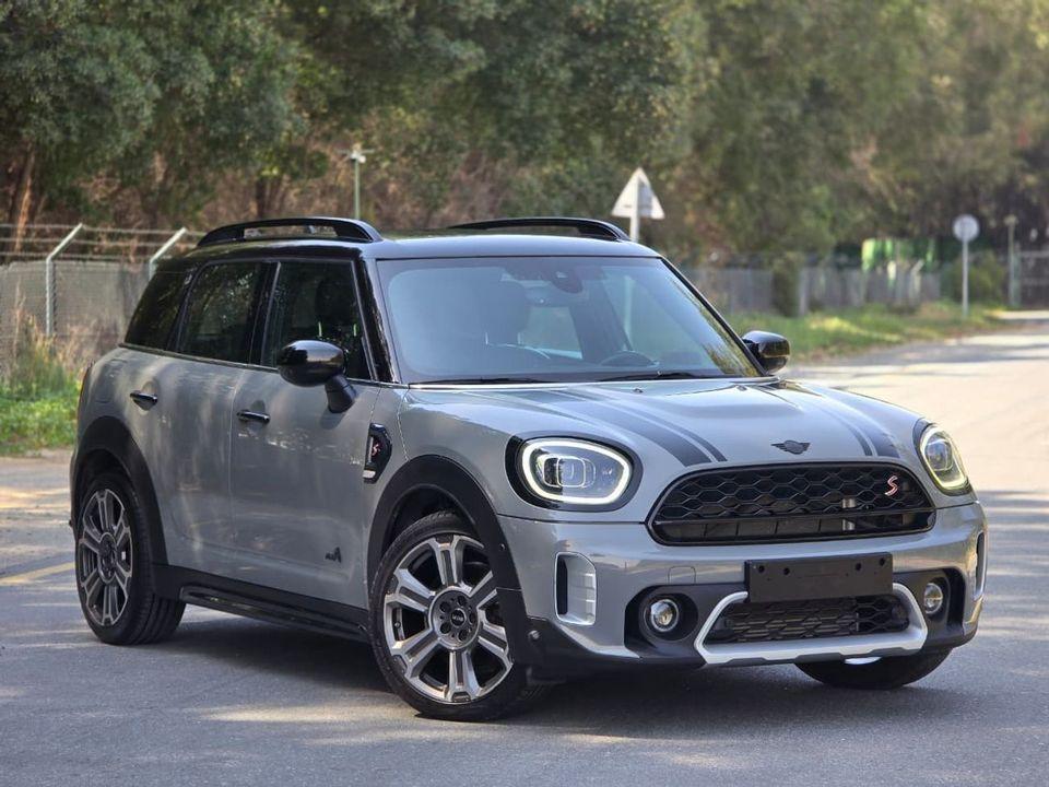 Mini Cooper S Countryman MINI COOPER COUNTRYMAN 2023 GCC //ALL4// ORGINAL PAINT//ACCIDENT FREE//LOW MILEAGE// FULL OPITION