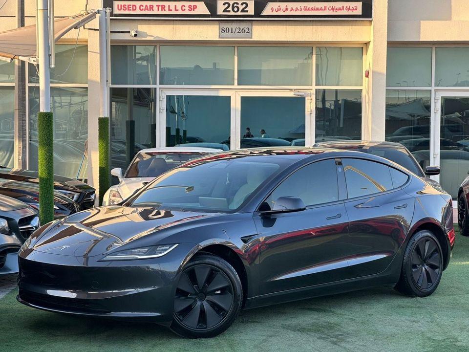 Tesla Model 3 Long Range (AWD)