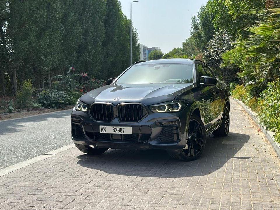 BMW X6 M50i 4.4L 2022 xDrive GCC Specs Twin Turbo V8 Full Option Perfect Condition