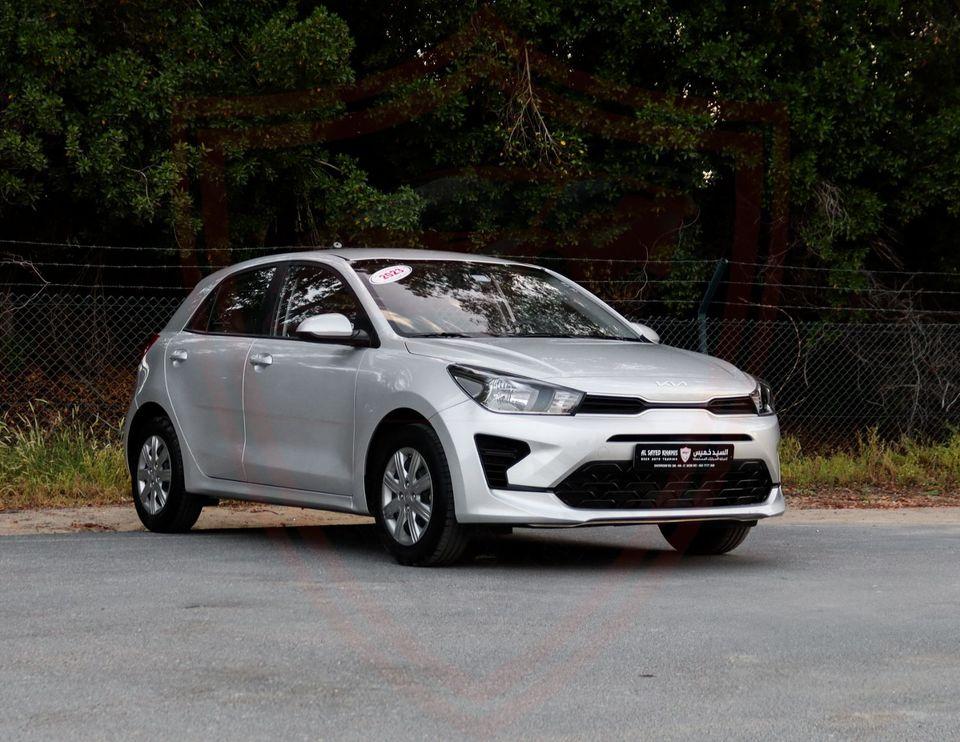 Kia Rio EX 1.4L (107 HP) Hatchback Kia Rio 1.4 L 2023 GCC Accident-Free In Excellent Condition 5