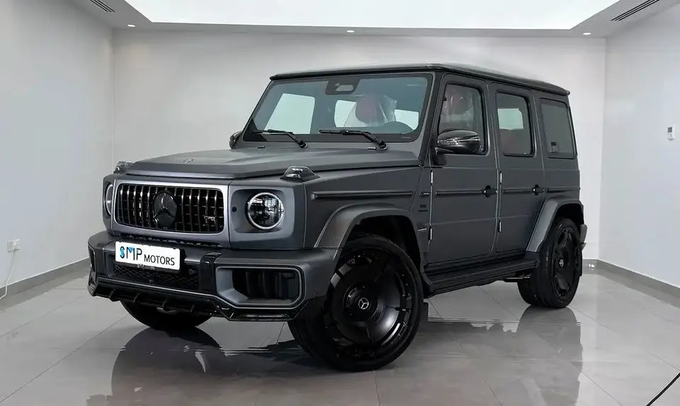 Mercedes-Benz G 63 AMG G63 model FULL CARBON R23 wheels