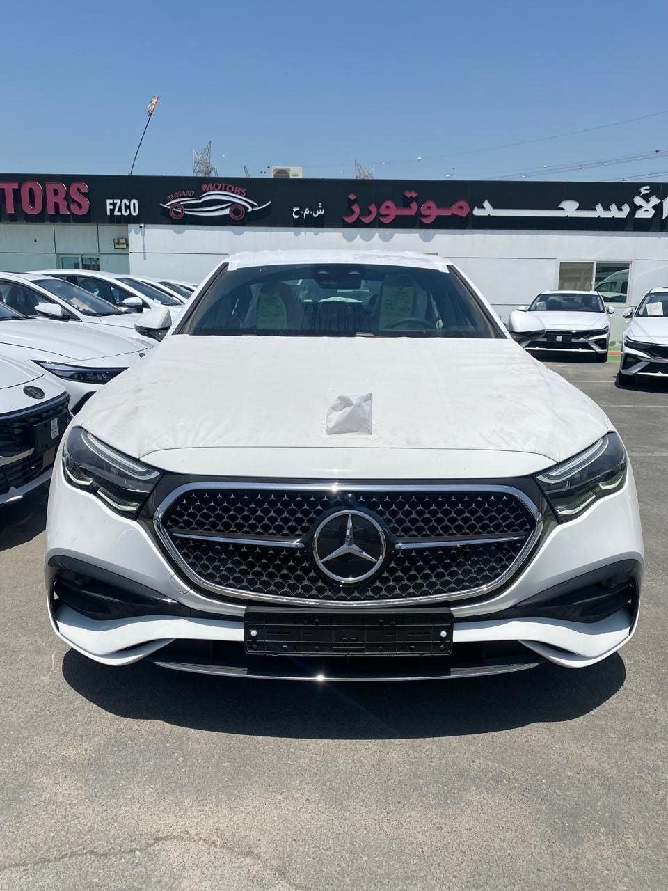 Mercedes Benz E300