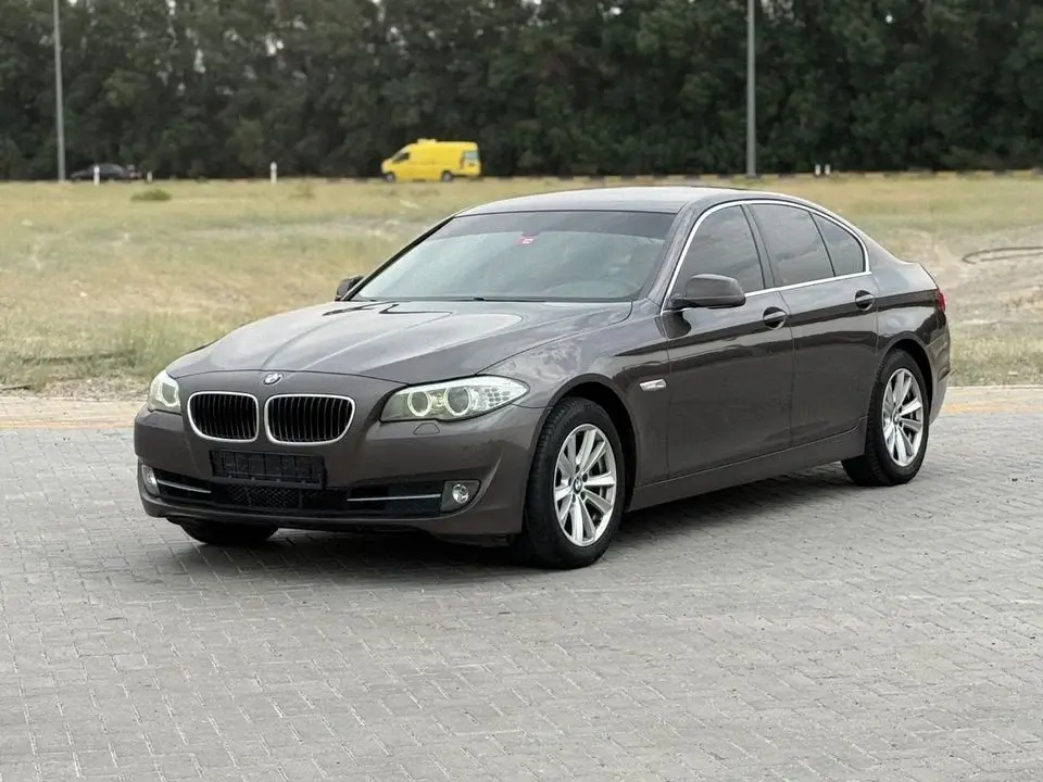 BMW 520i Low 2.0L