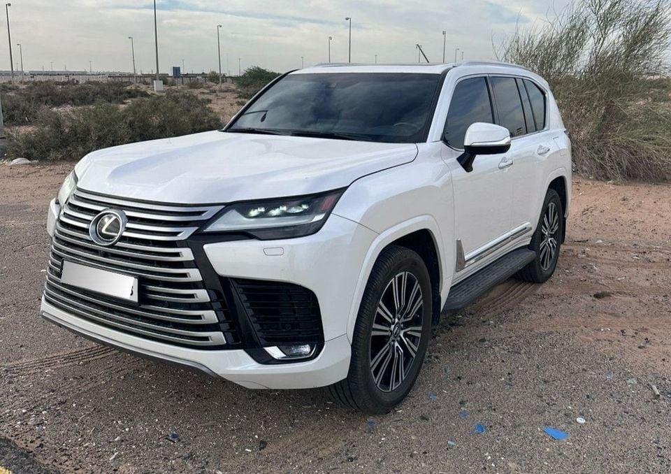 Lexus LX 600 3.5L twin-turbo V6