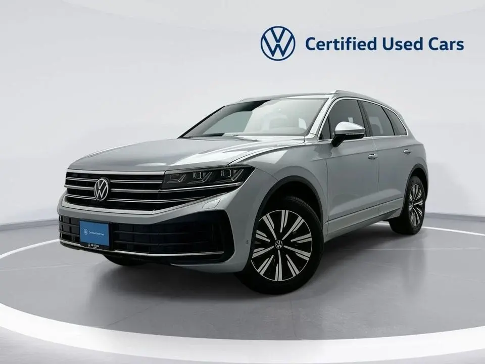 Volkswagen Touareg 3.0T TL (340 HP) Touareg Elegance + Tirano (Ref#02378)