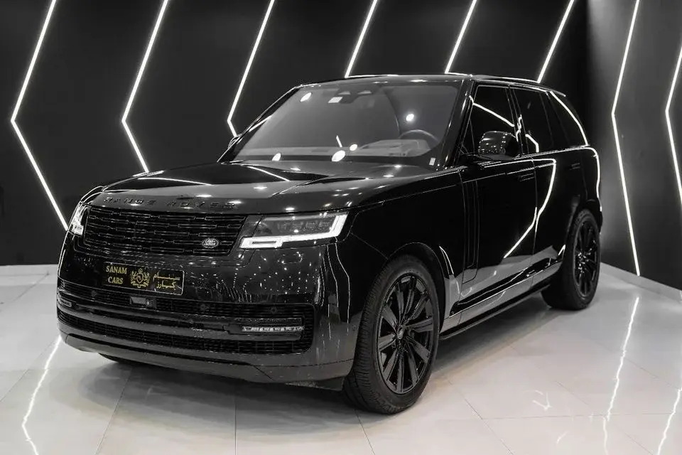 Land Rover Range Rover HSE P530 4.4L Vogue, Deployable Sidesteps, Panoramic Roof, Al Tayer Warranty + Service!!