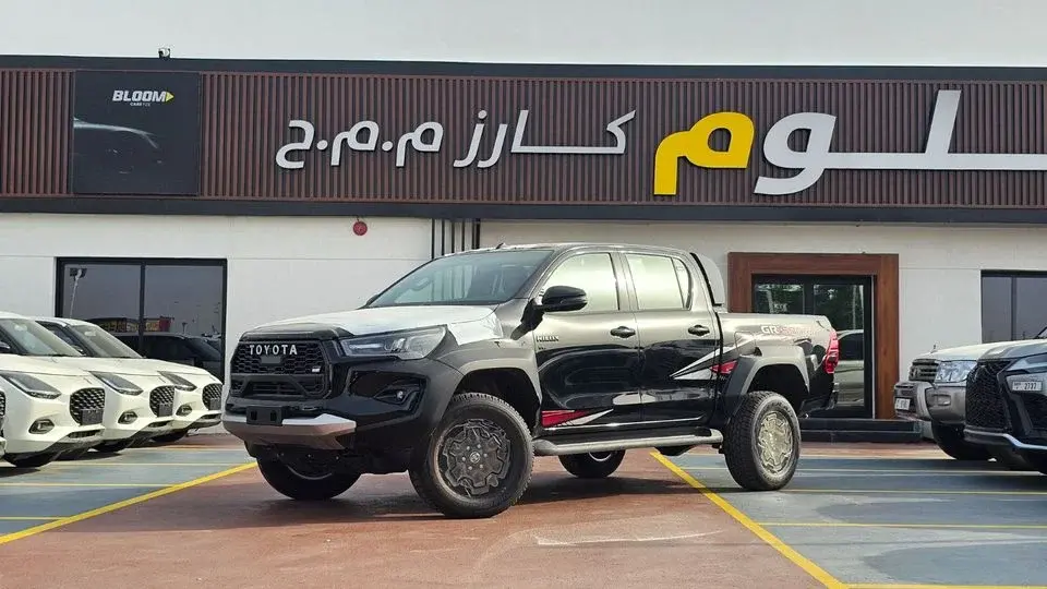 Toyota Hilux Toyota Hilux GR Sport 4.0L V6 Attitude Black GCC Specs 2026