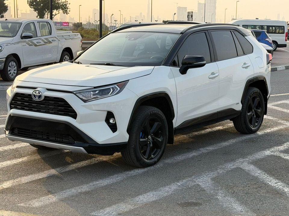 Toyota RAV4 XLE 2.5L 2019 TOYOTA RAV4 XSE Hybrid 4x4 2.5L