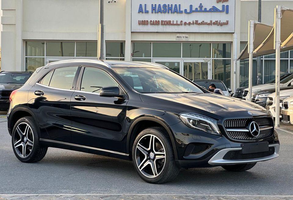 Mercedes-Benz GLA 250 Std 2.0L (208 HP)