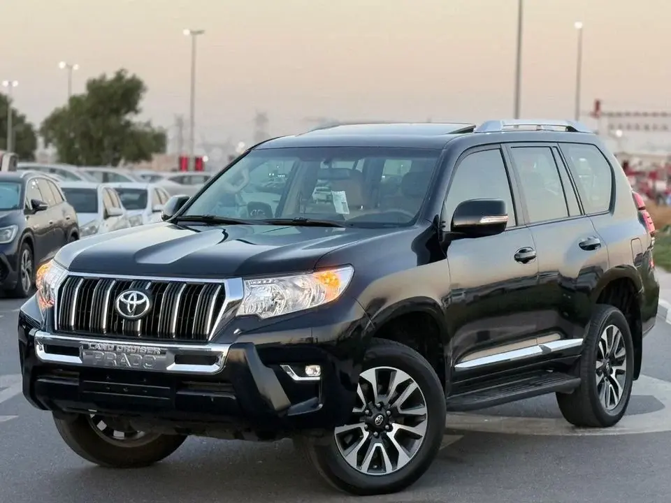 Toyota Prado Toyota Prado 2022 V6 full option TXL1 4.0L petrol black color