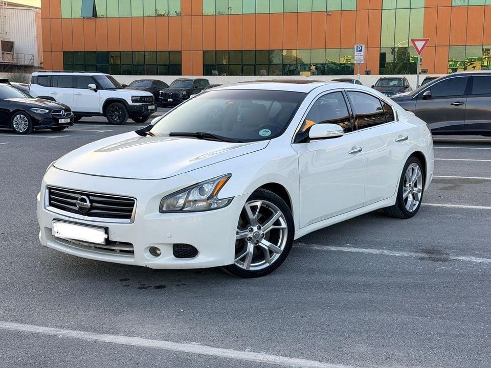 Nissan Maxima