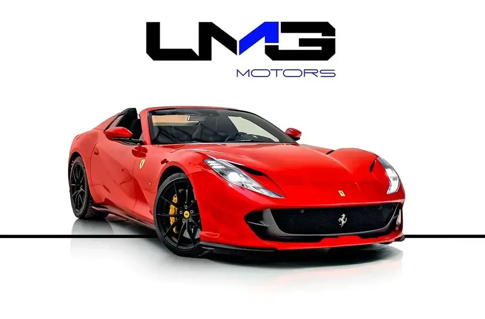 Ferrari 812 GTS FERRARI 812 GTS VERY LOW MILEAGE FULL CARBON INT SUSPENSION LIFTER PASSENGER DISPLAY