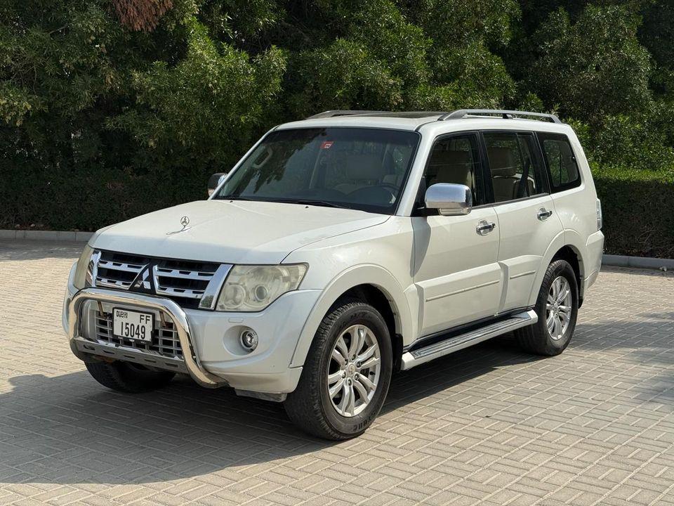 Mitsubishi Pajero GLS Highline 3.8L (243 HP)