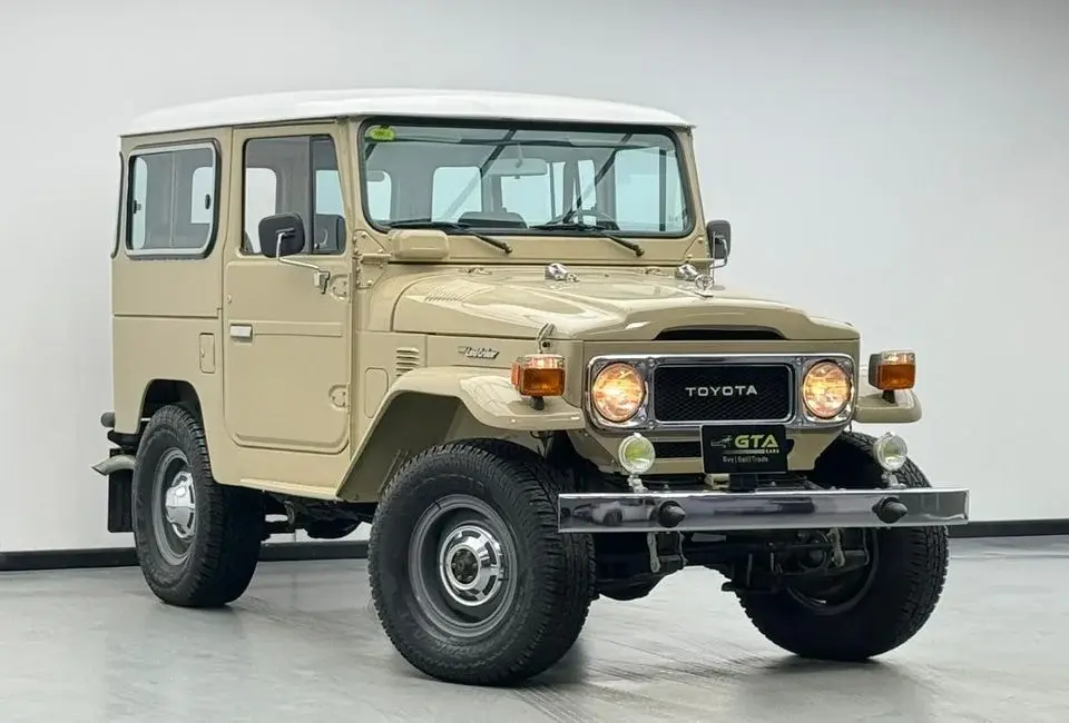 Toyota Land Cruiser 1984 Toyota Land Cruiser 2 Doors, Heating System, Sanyo Audio System, Excellent Condition