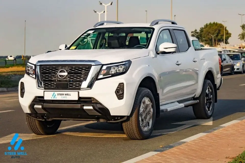 Nissan Navara 2025 LE Petrol 2.5L 4x4 MT DC Plus Best Prices Book Now