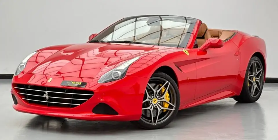 Ferrari California T Std 3.9L (552 HP) 2016 Ferrari California T, Full Ferrari Service History, Excellent Condition, GCC