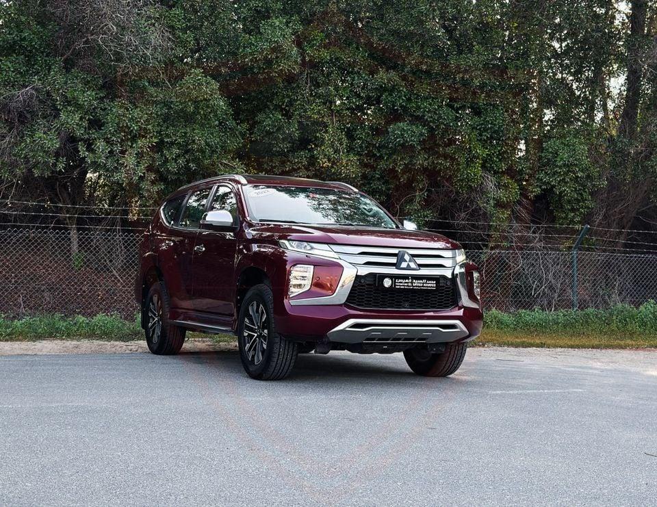 Mitsubishi Montero Sport GLS Premium 3.0L (7 Seater) Mitsubishi Montero Sport 3.0 L 2022 GCC Accident-Free In Excel