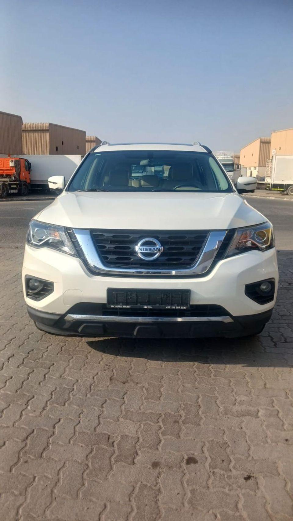 Nissan Pathfinder SL 3.5L (260 HP) 4WD