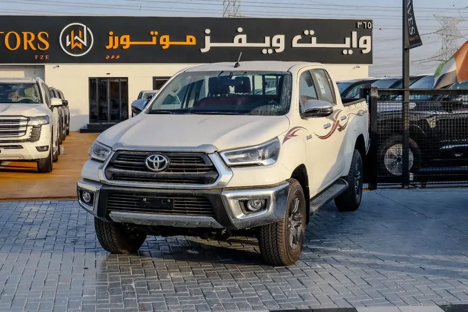 Toyota Hilux Toyota Hilux (TGN126) 2.7L 4WD – 2026 Model (Manual, 4 Doors)